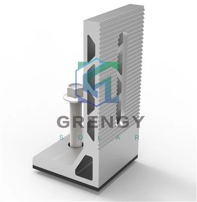 Montáž solárneho panelu na plochú strechu z hliníkovej zliatiny